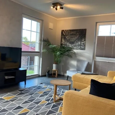 3 Apartment *